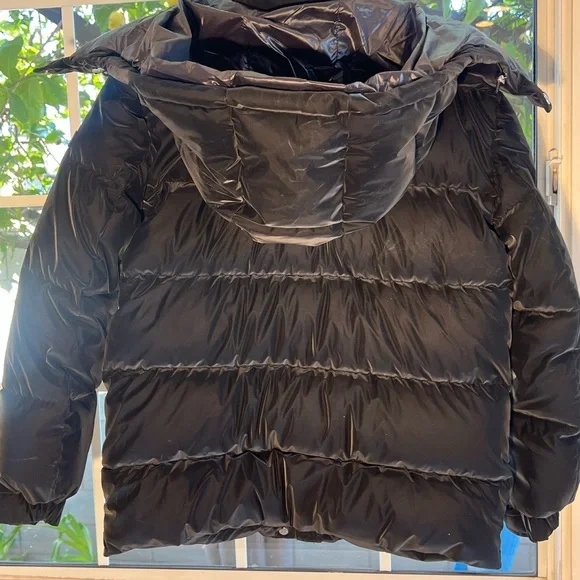 Dkny Women's Black Puffer Jacket - Picture 7 of 7